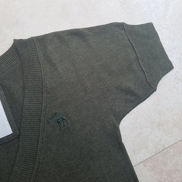 Abercrombie & Fitch V Neck Long Sweater - Picture 4 of 10